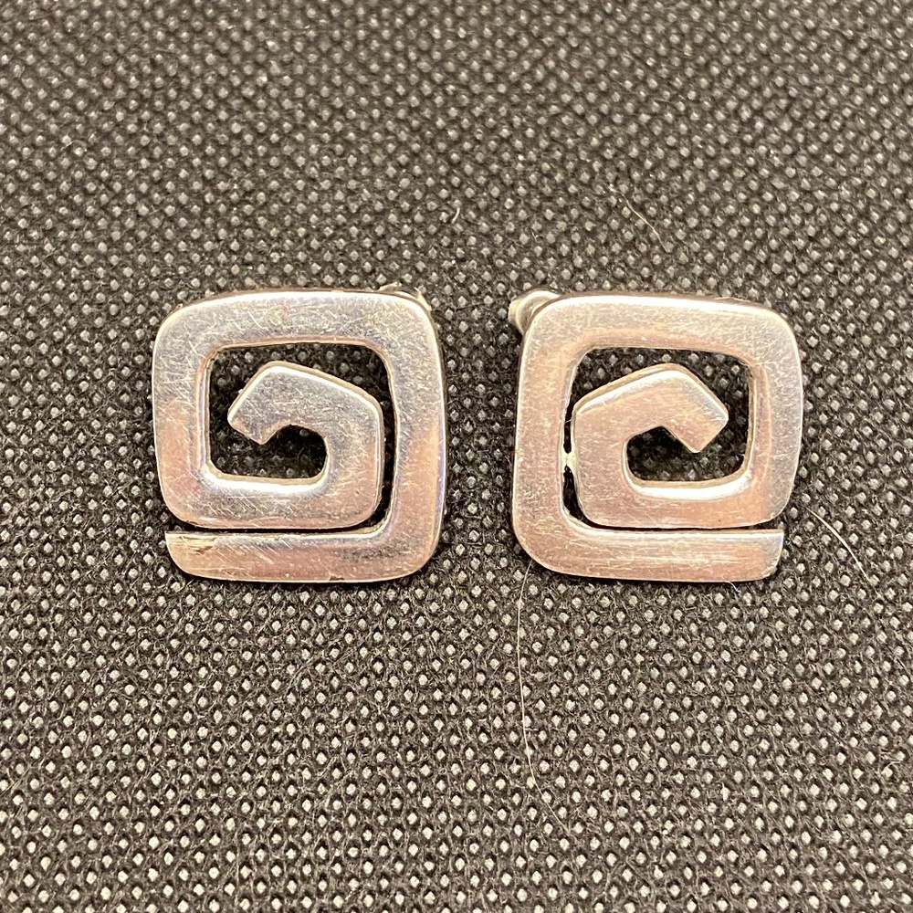 Silpada Cut-Out Geometric Sterling Silver Maze Earrings P0338